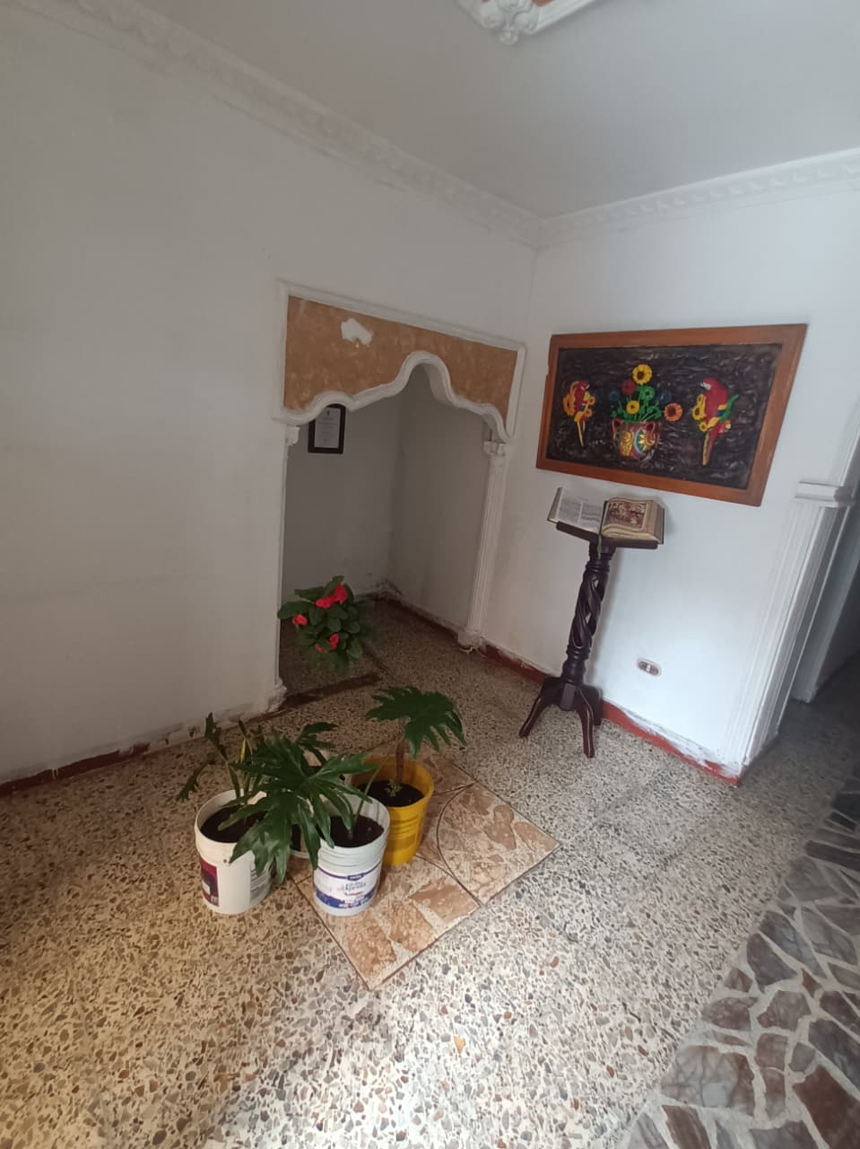 VENTA CASA DE 170 m² EN ARANJUEZ – (EEP-990) – MEDELLÍN | PRIMER PISO |